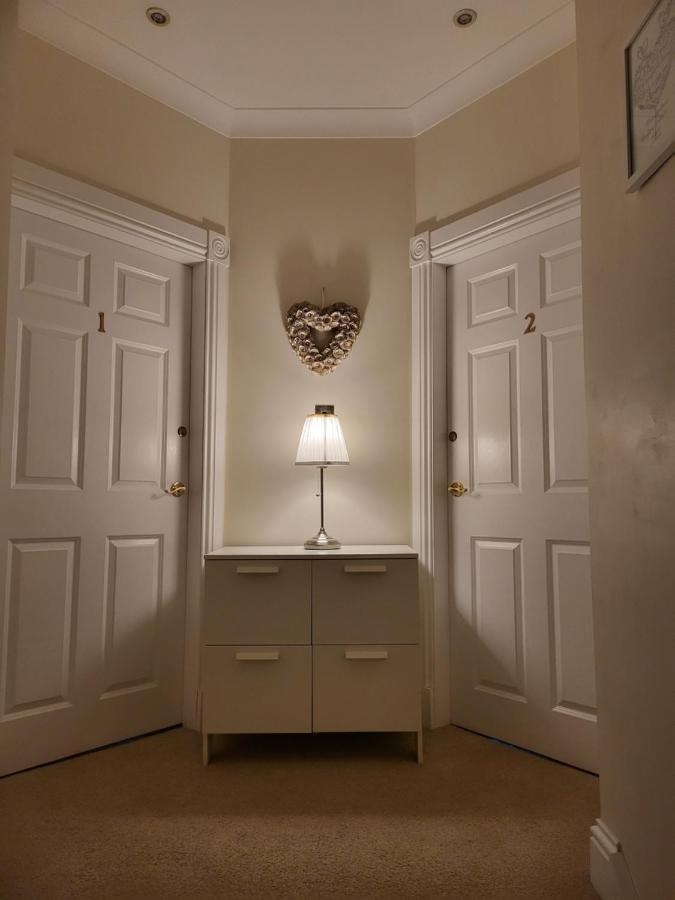 Langhouse Castle Bed And Breakfast Inverkip 外观 照片