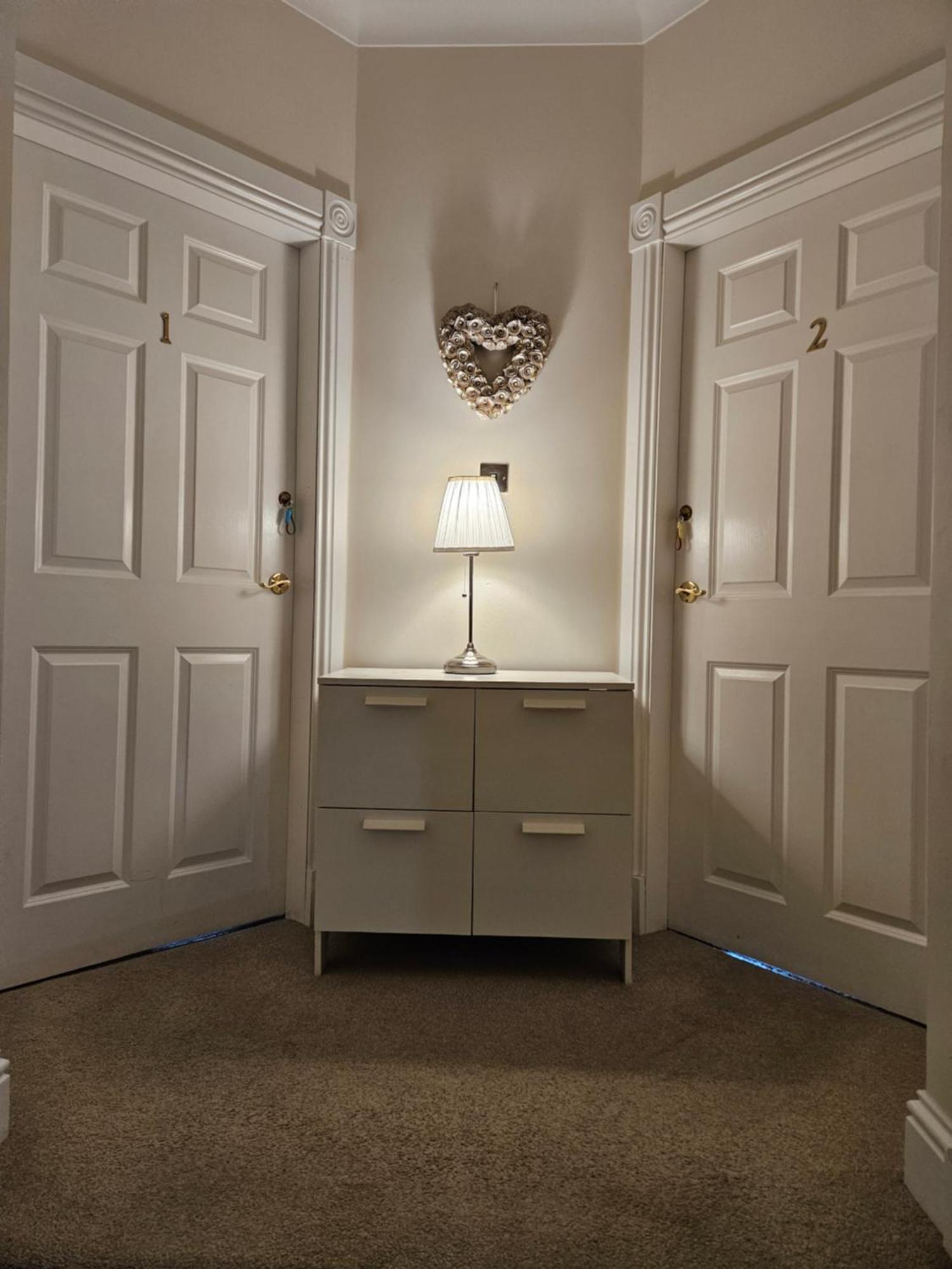 Langhouse Castle Bed And Breakfast Inverkip 外观 照片